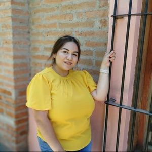 Meet your Posher, Melissa